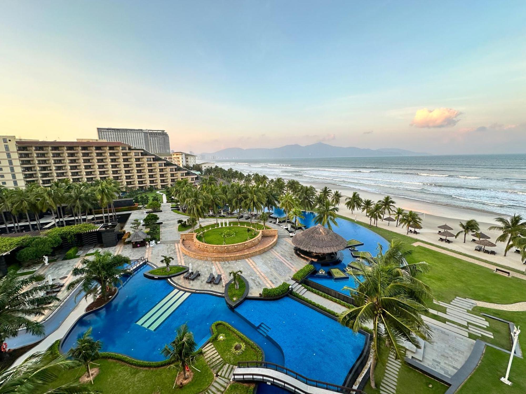 Crowne Plaza Danang Hotel & Resort Exterior foto